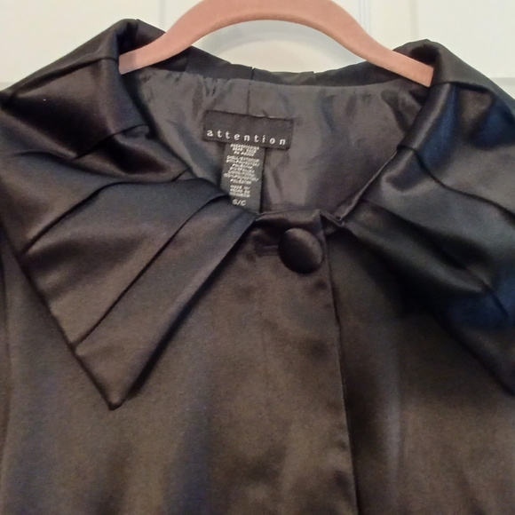 Black satin vintage Attention cropped jacket small - Picture 2 of 7